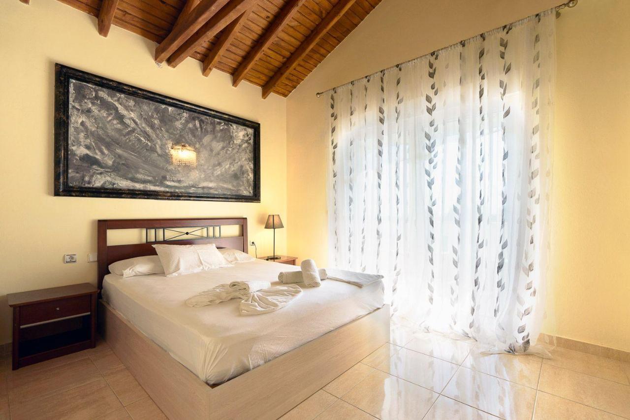 Apartments Alexandros Polychrono Ngoại thất bức ảnh