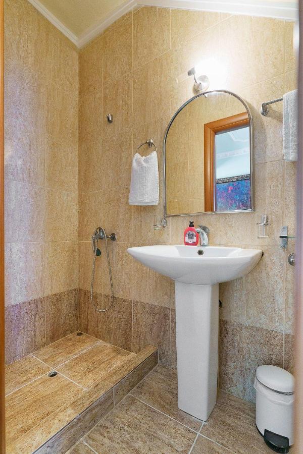 Apartments Alexandros Polychrono Ngoại thất bức ảnh