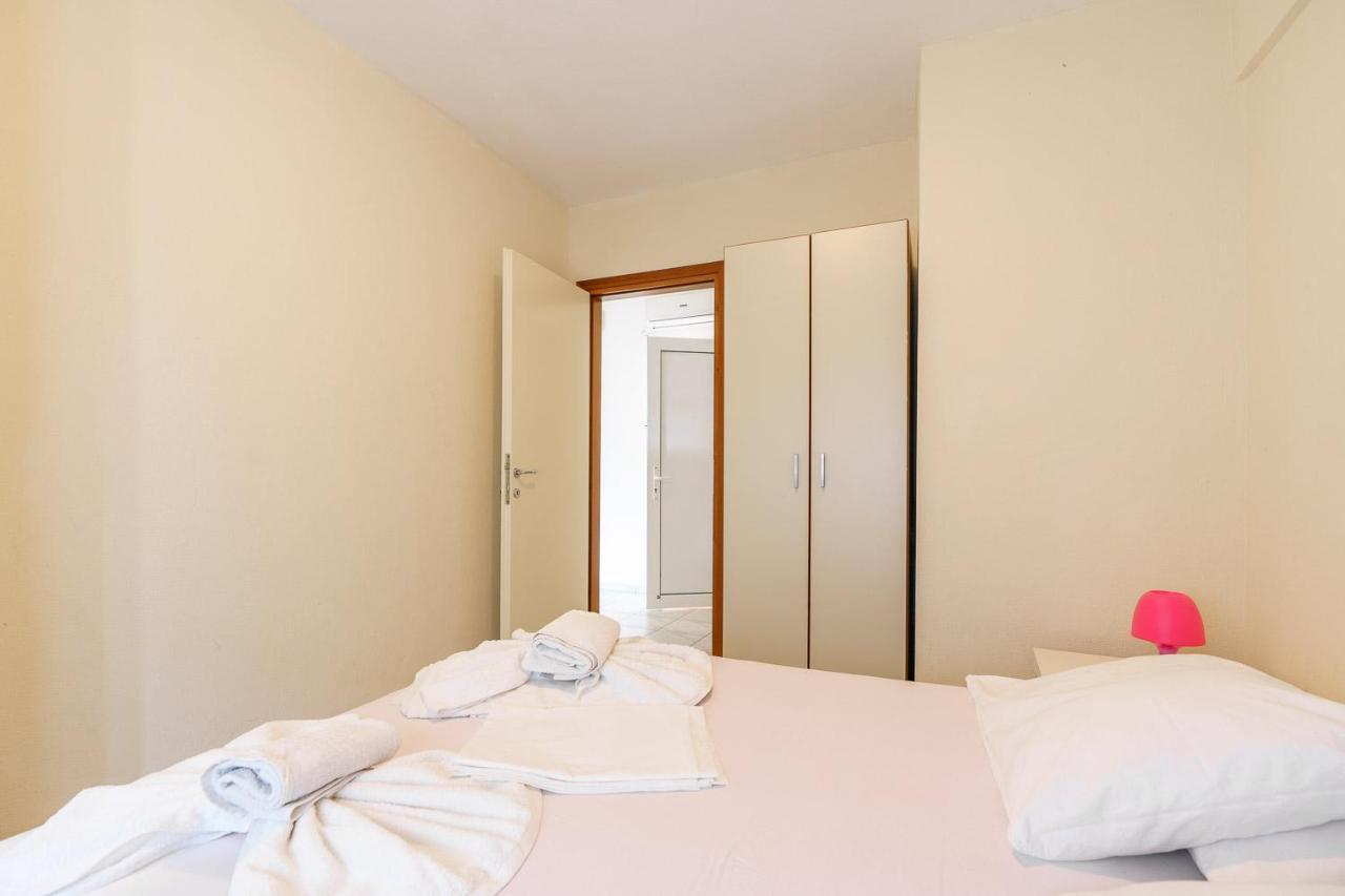 Apartments Alexandros Polychrono Ngoại thất bức ảnh